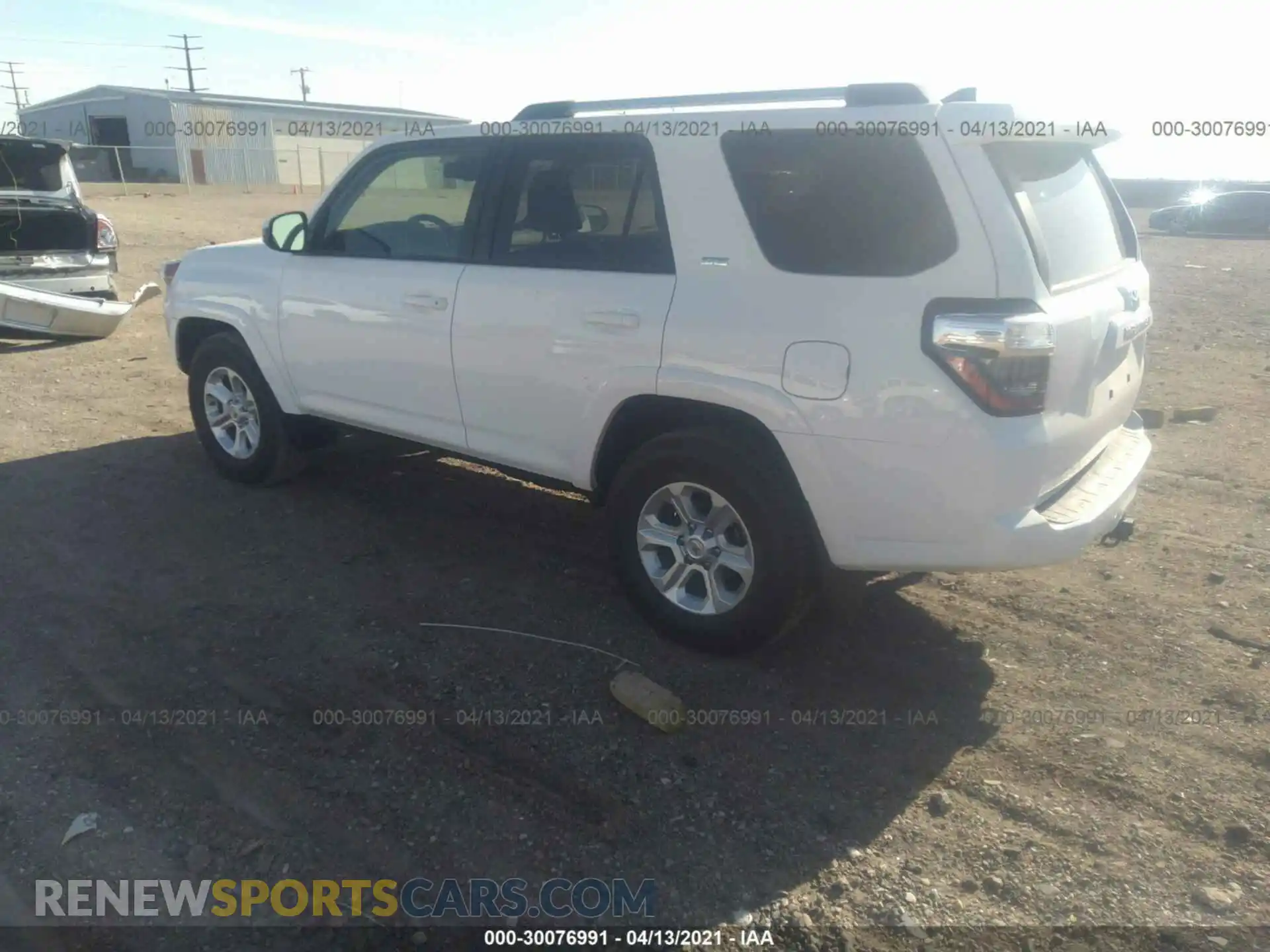 3 Фотография поврежденного автомобиля JTEEU5JR4M5238202 TOYOTA 4RUNNER 2021
