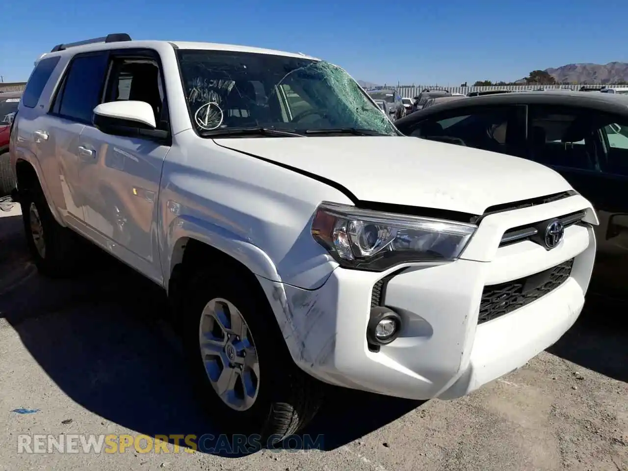 1 Photograph of a damaged car JTEEU5JR5M5230478 TOYOTA 4RUNNER 2021