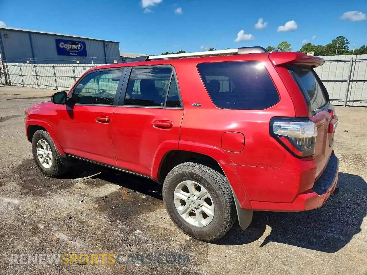 2 Photograph of a damaged car JTEEU5JR6M5238783 TOYOTA 4RUNNER 2021