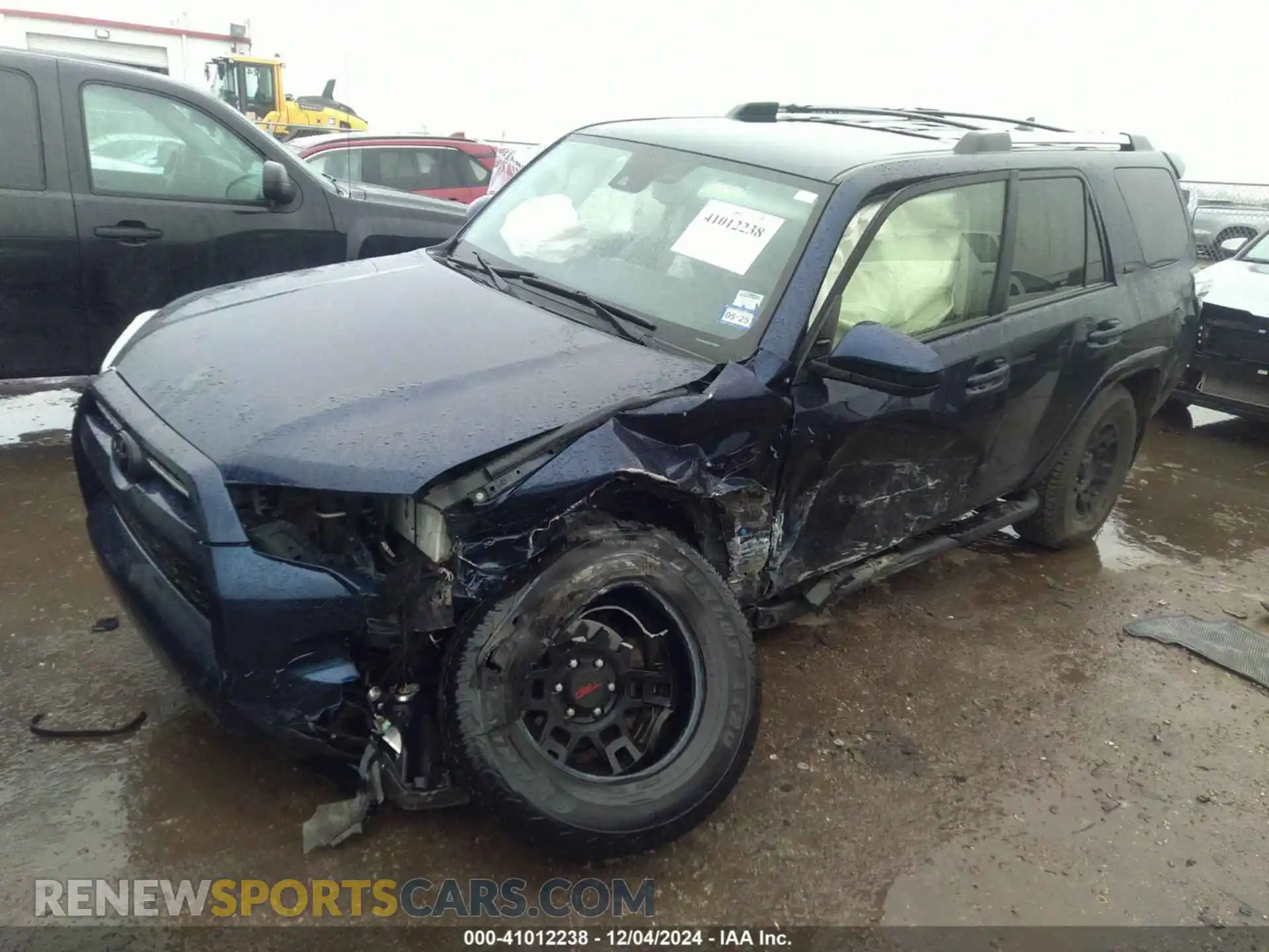 2 Photograph of a damaged car JTEEU5JR7M5246729 TOYOTA 4RUNNER 2021