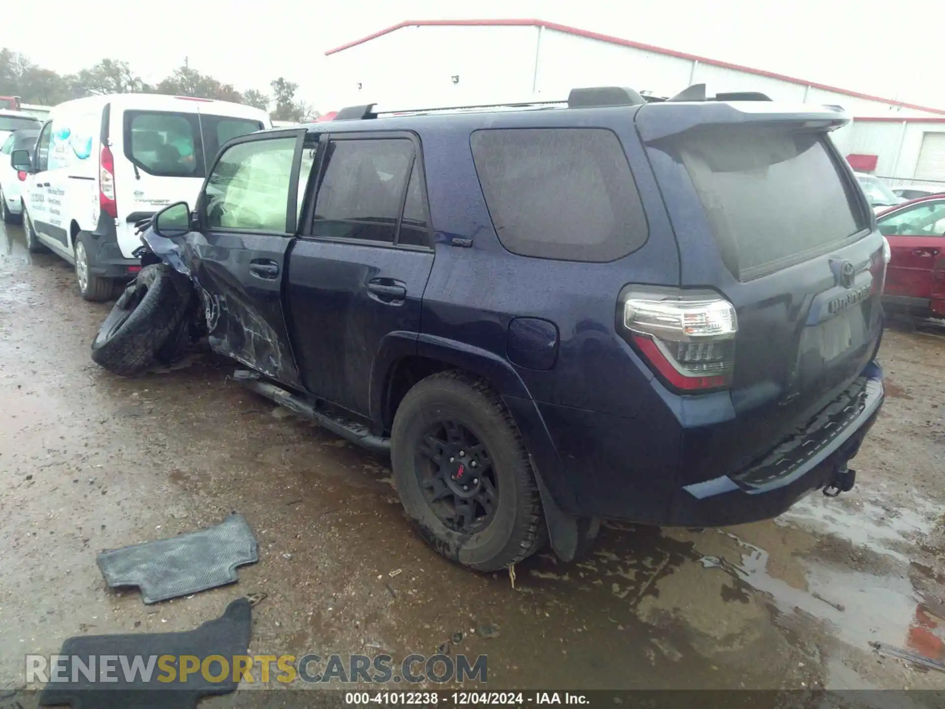 3 Photograph of a damaged car JTEEU5JR7M5246729 TOYOTA 4RUNNER 2021