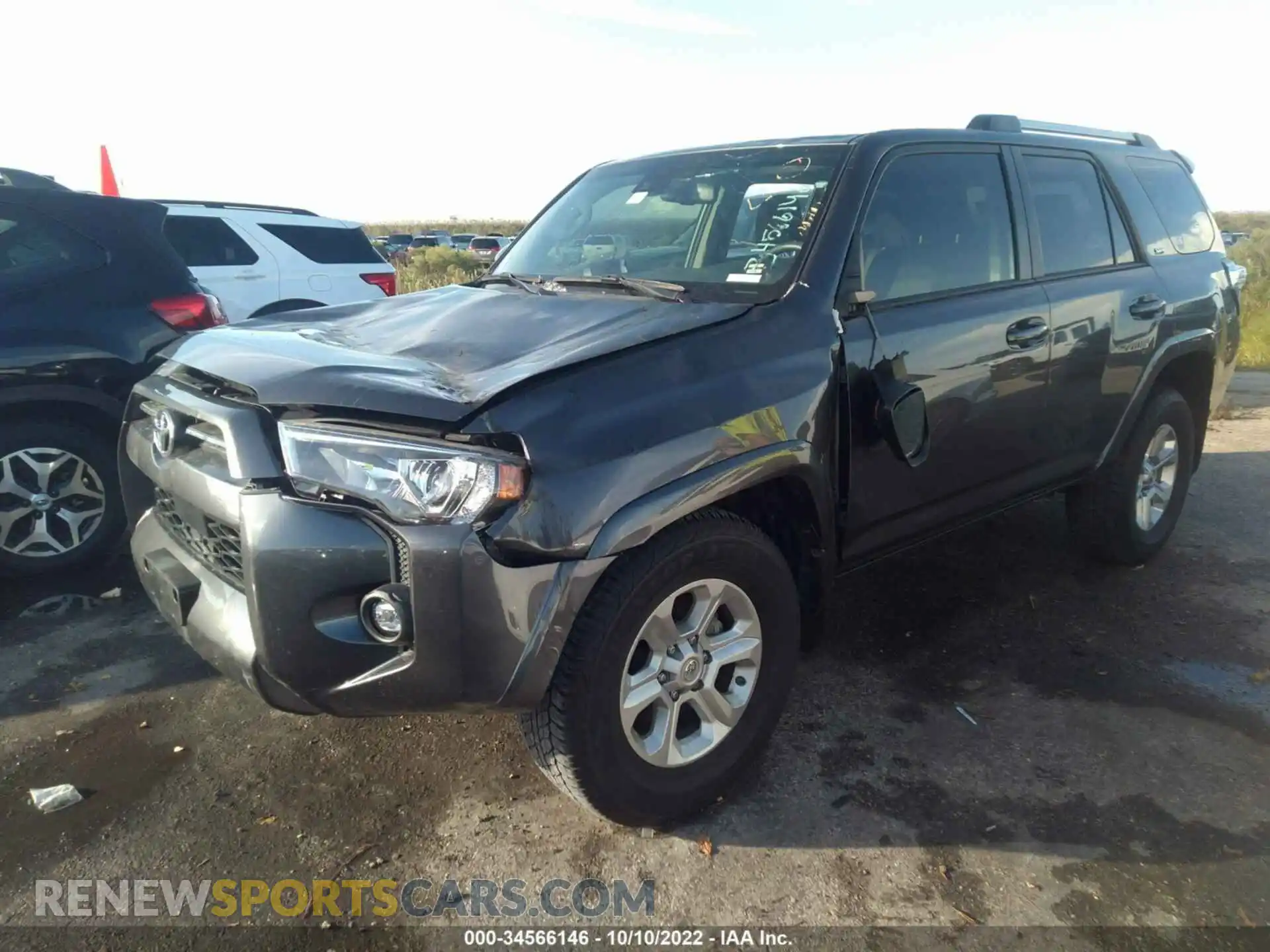 2 Photograph of a damaged car JTEEU5JR8M5233410 TOYOTA 4RUNNER 2021