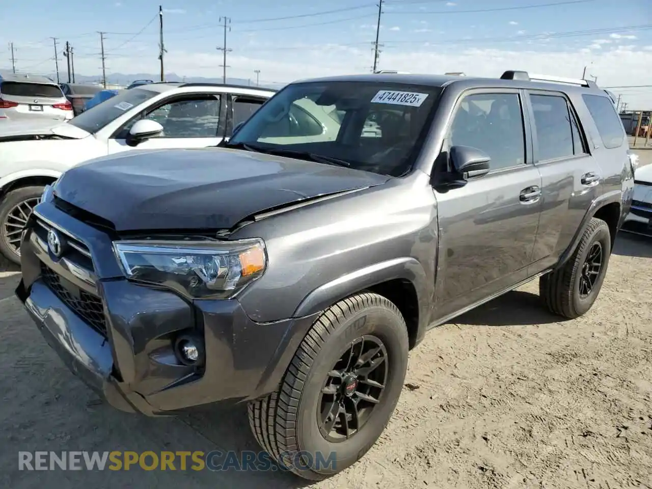 1 Photograph of a damaged car JTEEU5JR9M5229009 TOYOTA 4RUNNER 2021