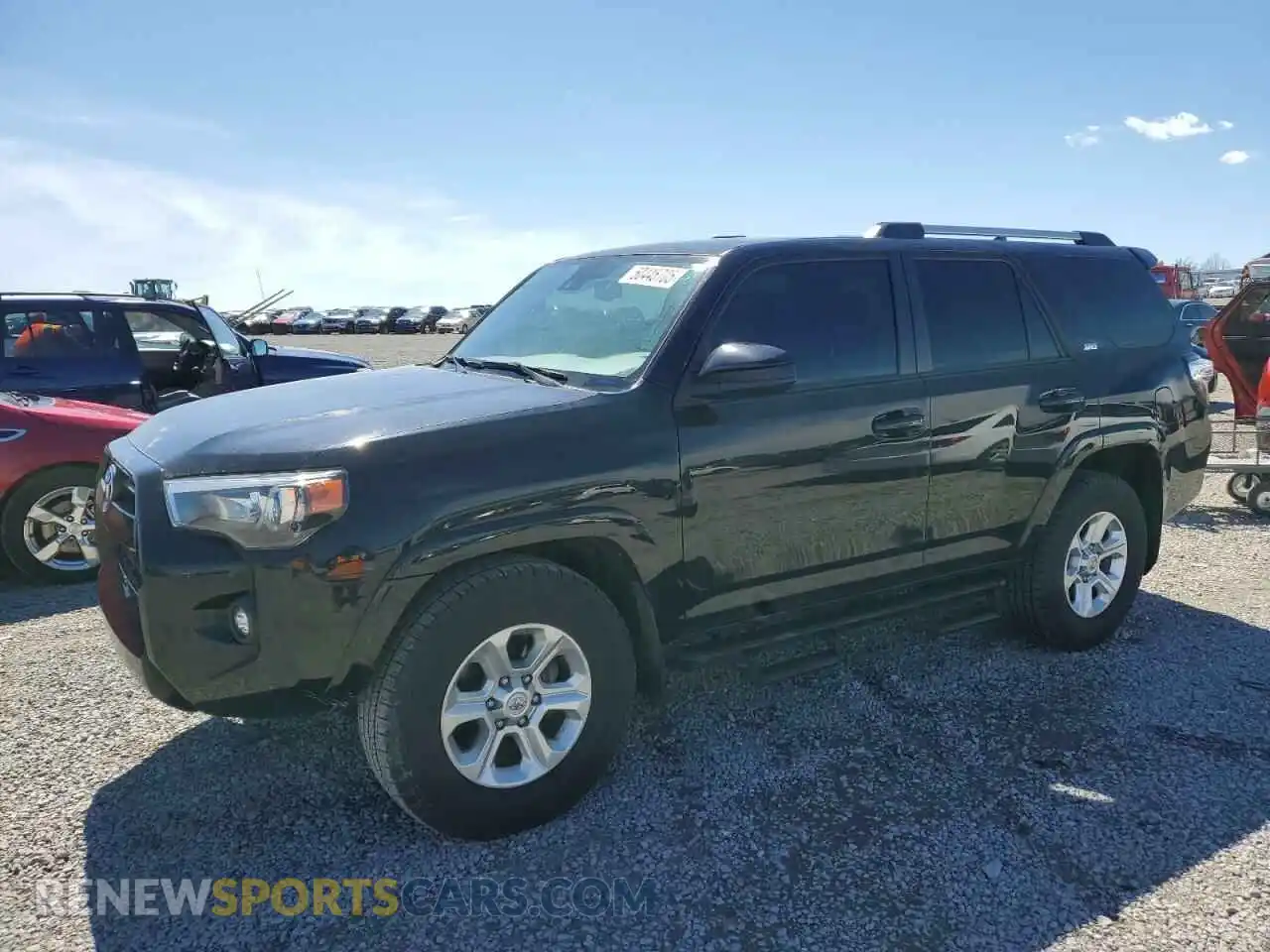 1 Photograph of a damaged car JTEEU5JR9M5233450 TOYOTA 4RUNNER 2021