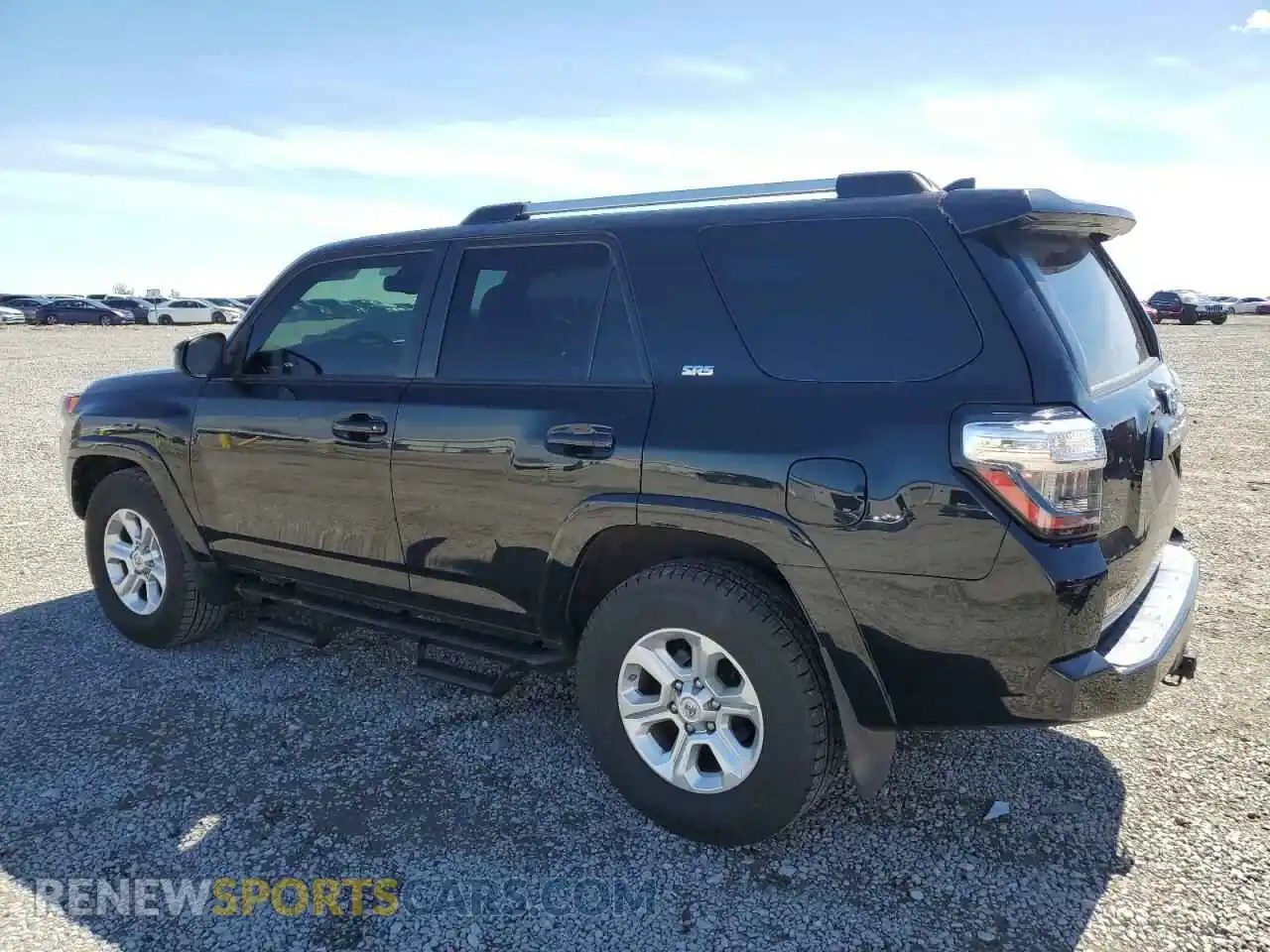 2 Photograph of a damaged car JTEEU5JR9M5233450 TOYOTA 4RUNNER 2021