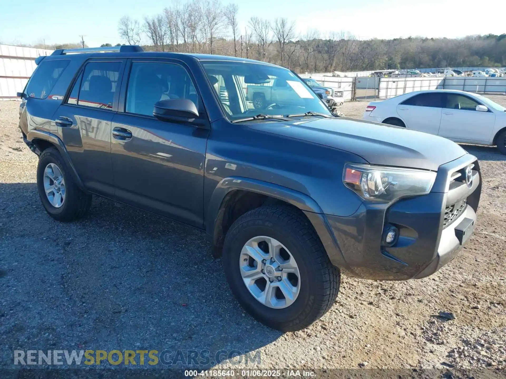 1 Photograph of a damaged car JTEEU5JRXM5235997 TOYOTA 4RUNNER 2021