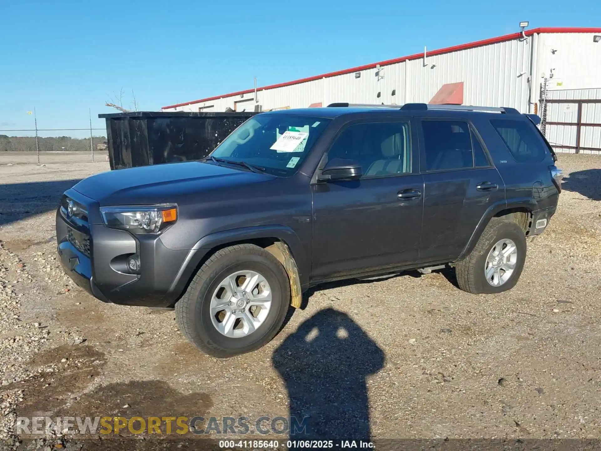 2 Photograph of a damaged car JTEEU5JRXM5235997 TOYOTA 4RUNNER 2021