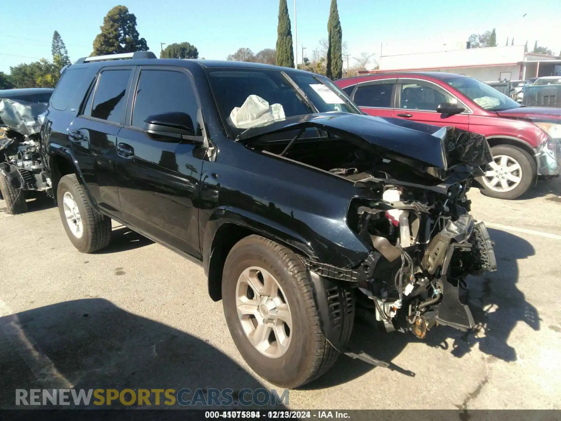 1 Photograph of a damaged car JTEEU5JRXM5239936 TOYOTA 4RUNNER 2021
