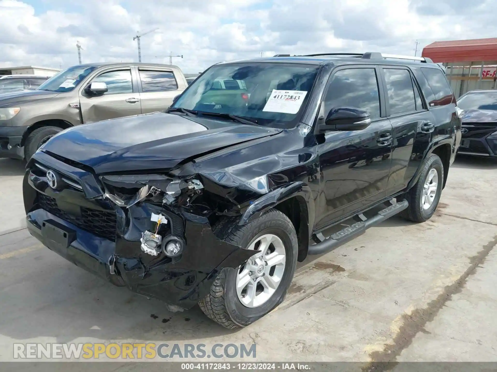 2 Photograph of a damaged car JTEFU5JR0M5242610 TOYOTA 4RUNNER 2021