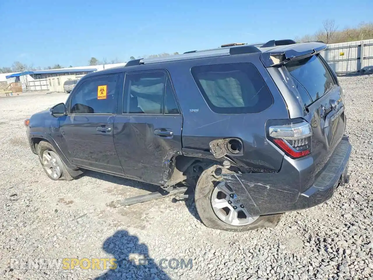 2 fotografías del automóvil dañado JTEFU5JR6M5245902 TOYOTA 4RUNNER 2021