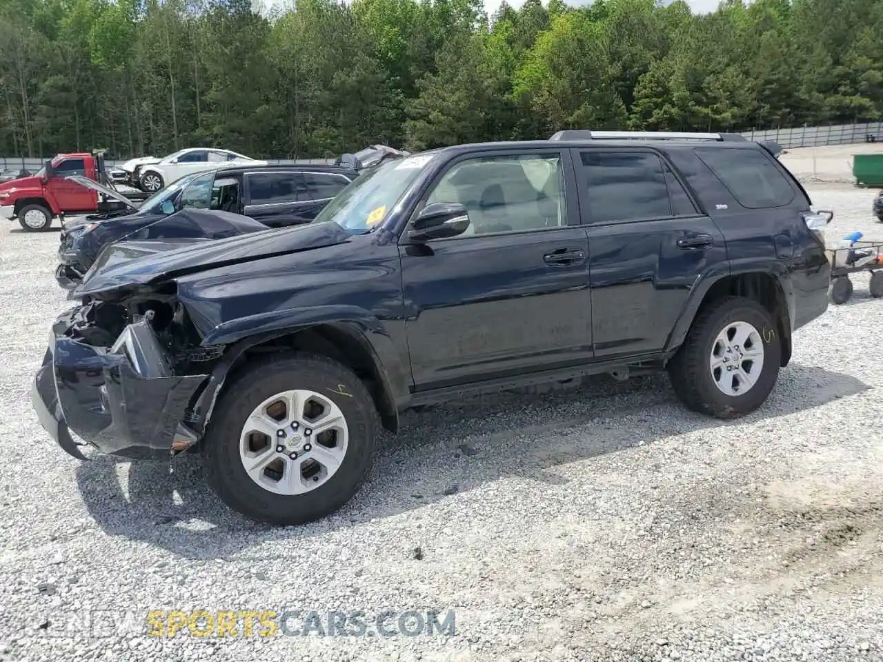 1 Photograph of a damaged car JTEFU5JR8M5241818 TOYOTA 4RUNNER 2021