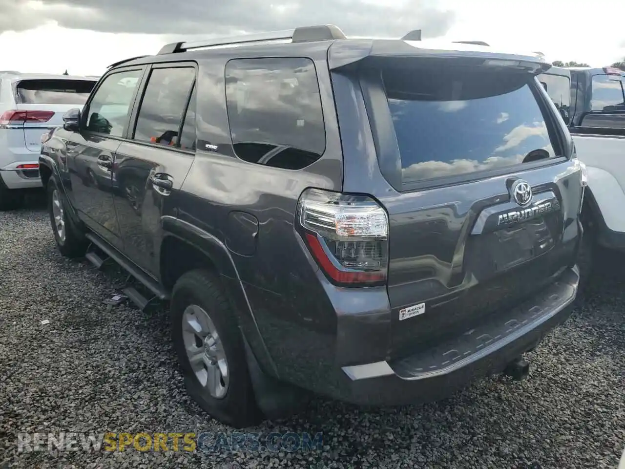 2 Фотография поврежденного автомобиля JTEFU5JR9M5250706 TOYOTA 4RUNNER 2021