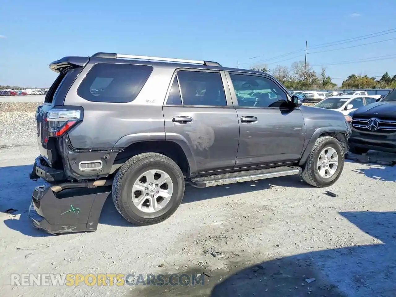 3 Photograph of a damaged car JTEFU5JRXM5230352 TOYOTA 4RUNNER 2021