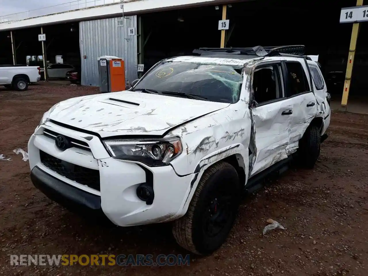 2 Photograph of a damaged car JTEHU5JR0M5927070 TOYOTA 4RUNNER 2021