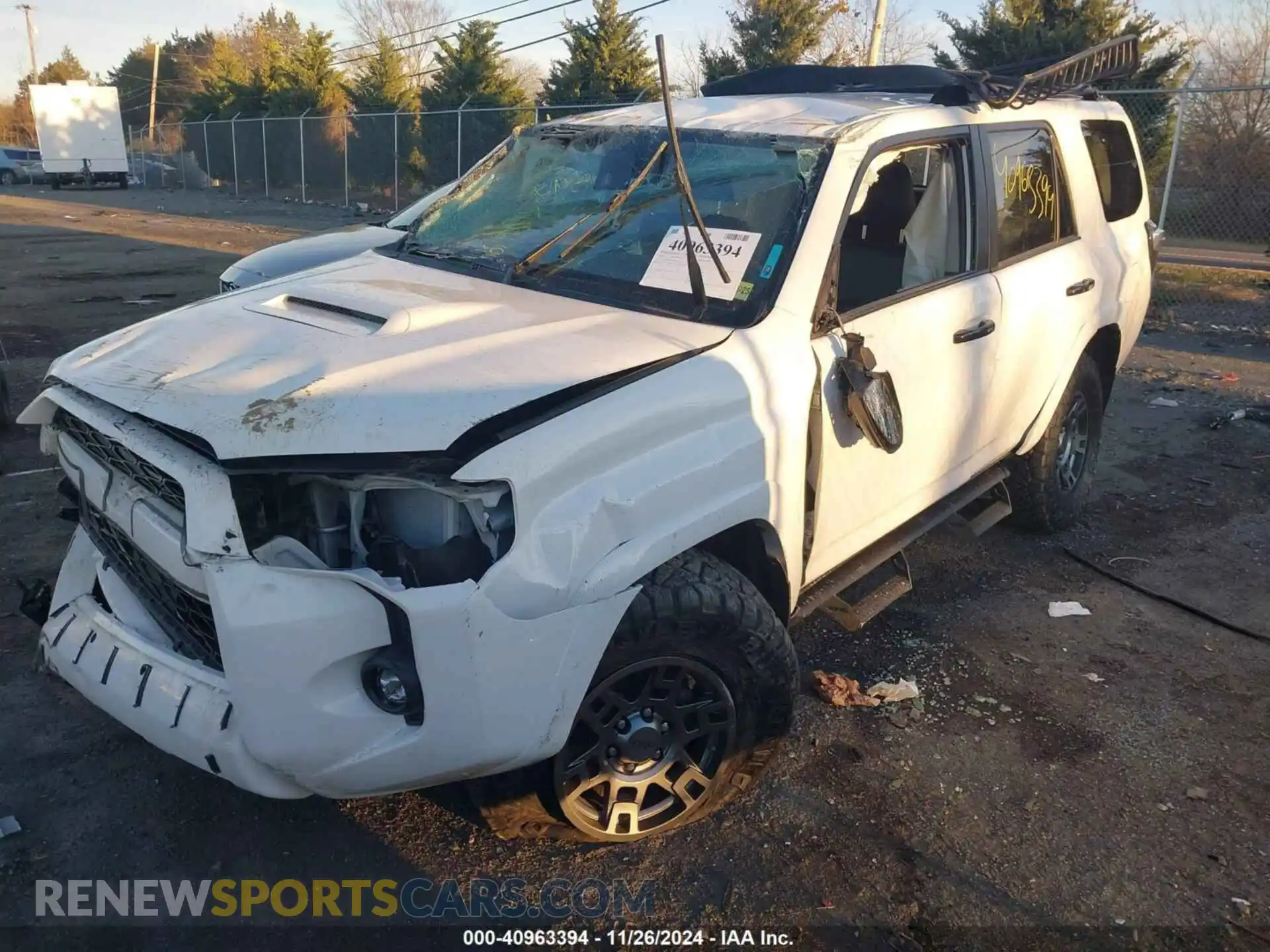 2 Photograph of a damaged car JTEHU5JR4M5840773 TOYOTA 4RUNNER 2021