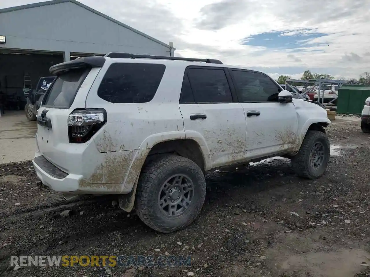 3 Photograph of a damaged car JTEHU5JR8M5838749 TOYOTA 4RUNNER 2021