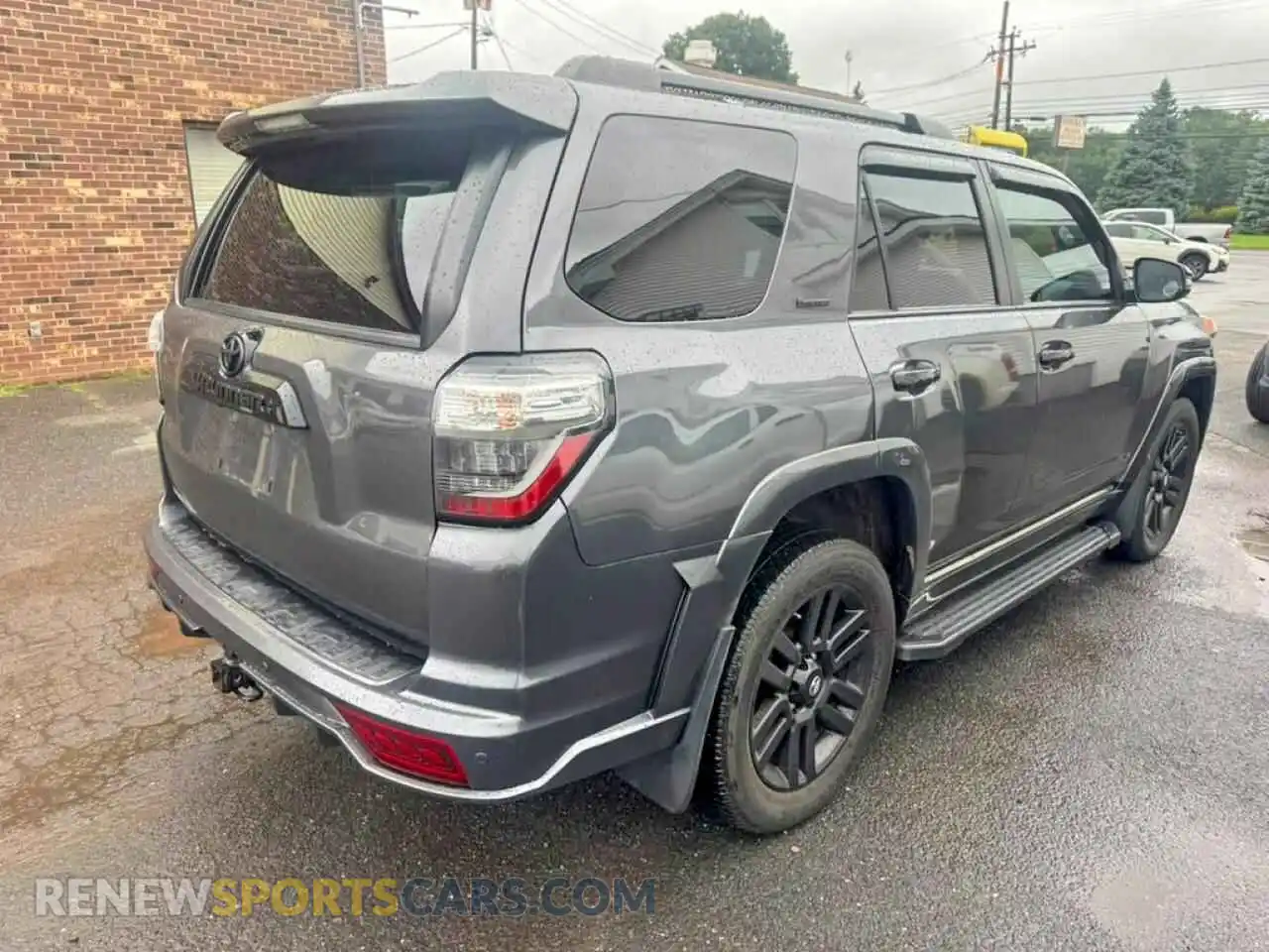 3 Photograph of a damaged car JTEJU5JR1M5862053 TOYOTA 4RUNNER 2021