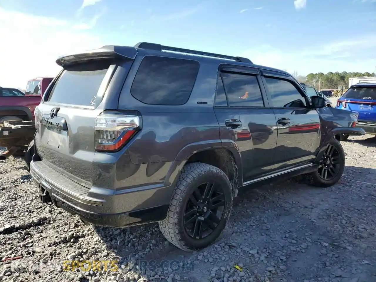 3 Photograph of a damaged car JTEJU5JR4M5857915 TOYOTA 4RUNNER 2021