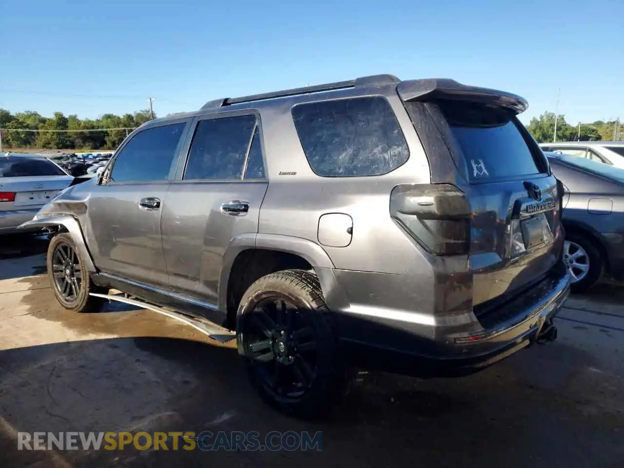 2 Photograph of a damaged car JTEJU5JR5M5849273 TOYOTA 4RUNNER 2021