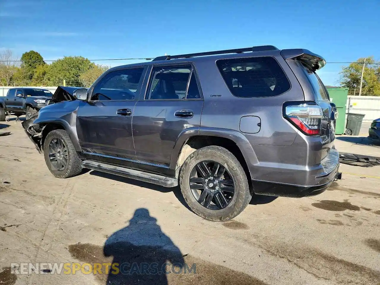2 Photograph of a damaged car JTEJU5JR8M5947133 TOYOTA 4RUNNER 2021