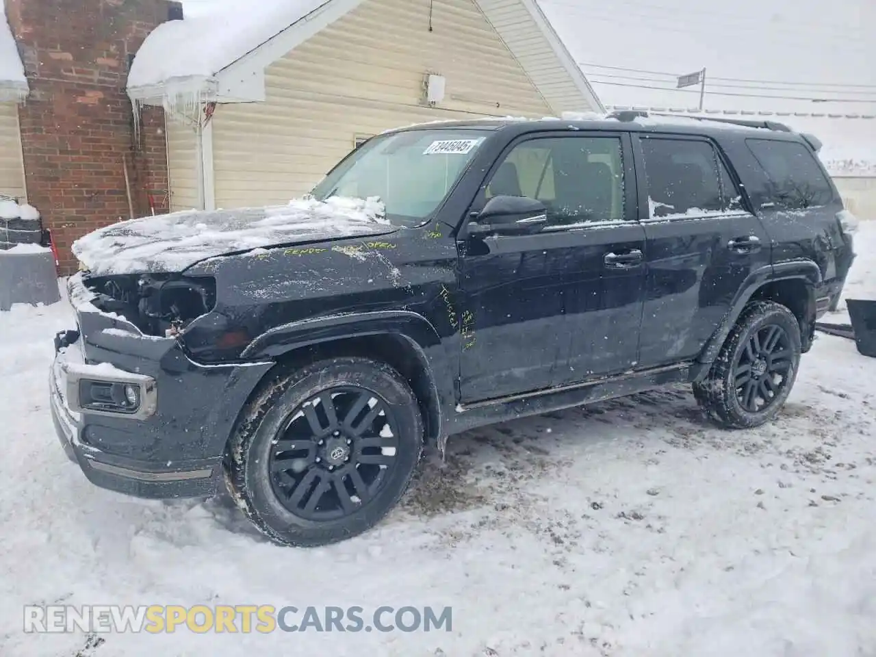 1 Photograph of a damaged car JTEJU5JRXM5856767 TOYOTA 4RUNNER 2021