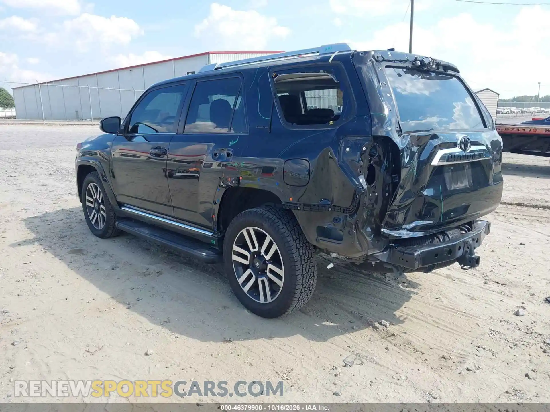 3 Photograph of a damaged car JTEKU5JR1M5862428 TOYOTA 4RUNNER 2021