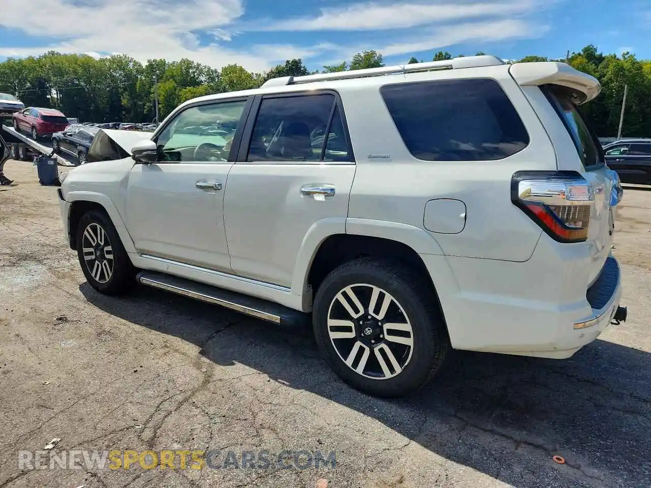 2 Photograph of a damaged car JTEKU5JR1M5863367 TOYOTA 4RUNNER 2021