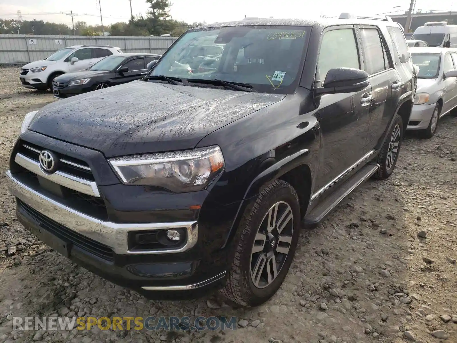 2 Photograph of a damaged car JTEKU5JR4M5871608 TOYOTA 4RUNNER 2021