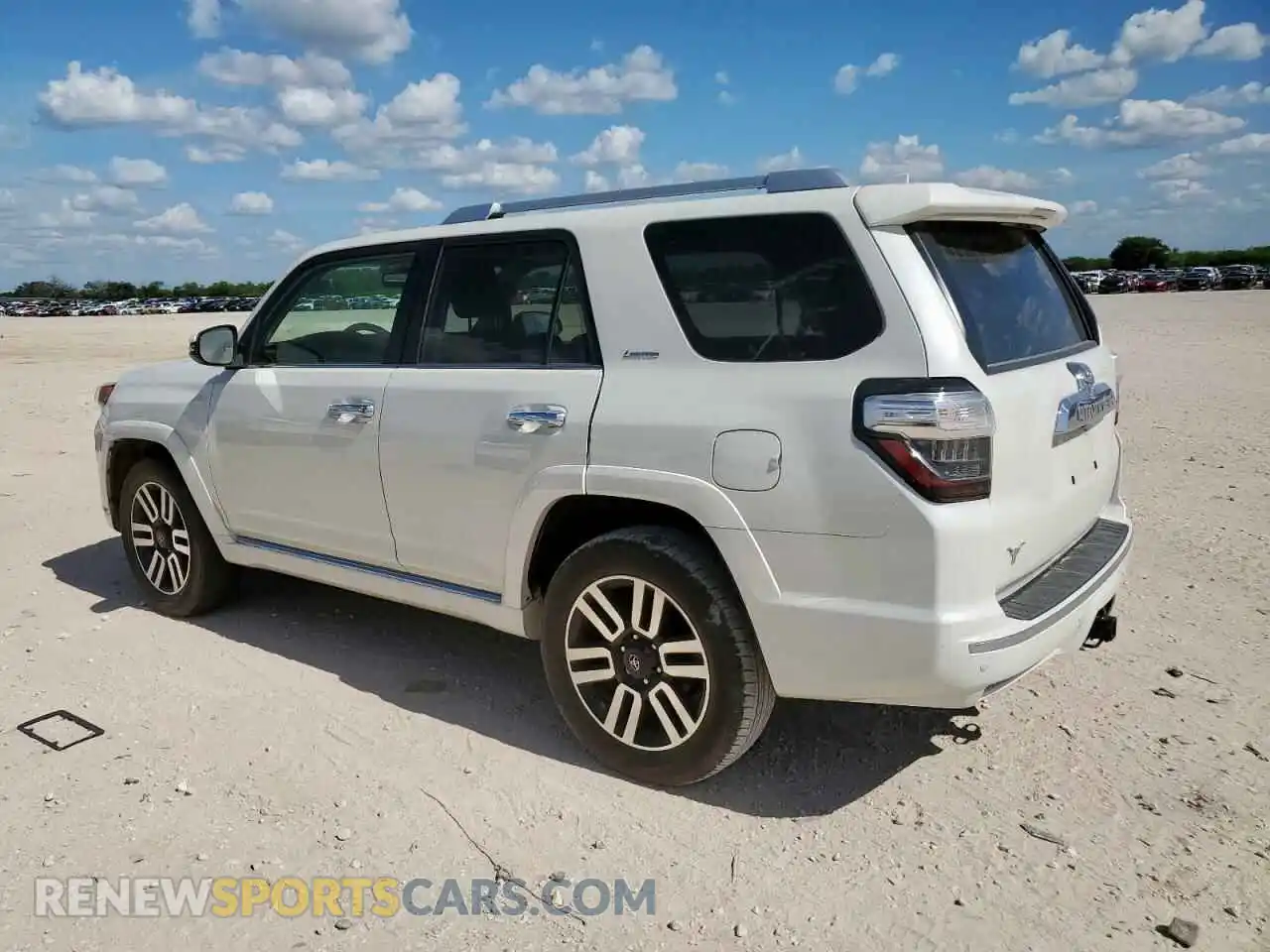 2 Photograph of a damaged car JTEKU5JR4M5922993 TOYOTA 4RUNNER 2021