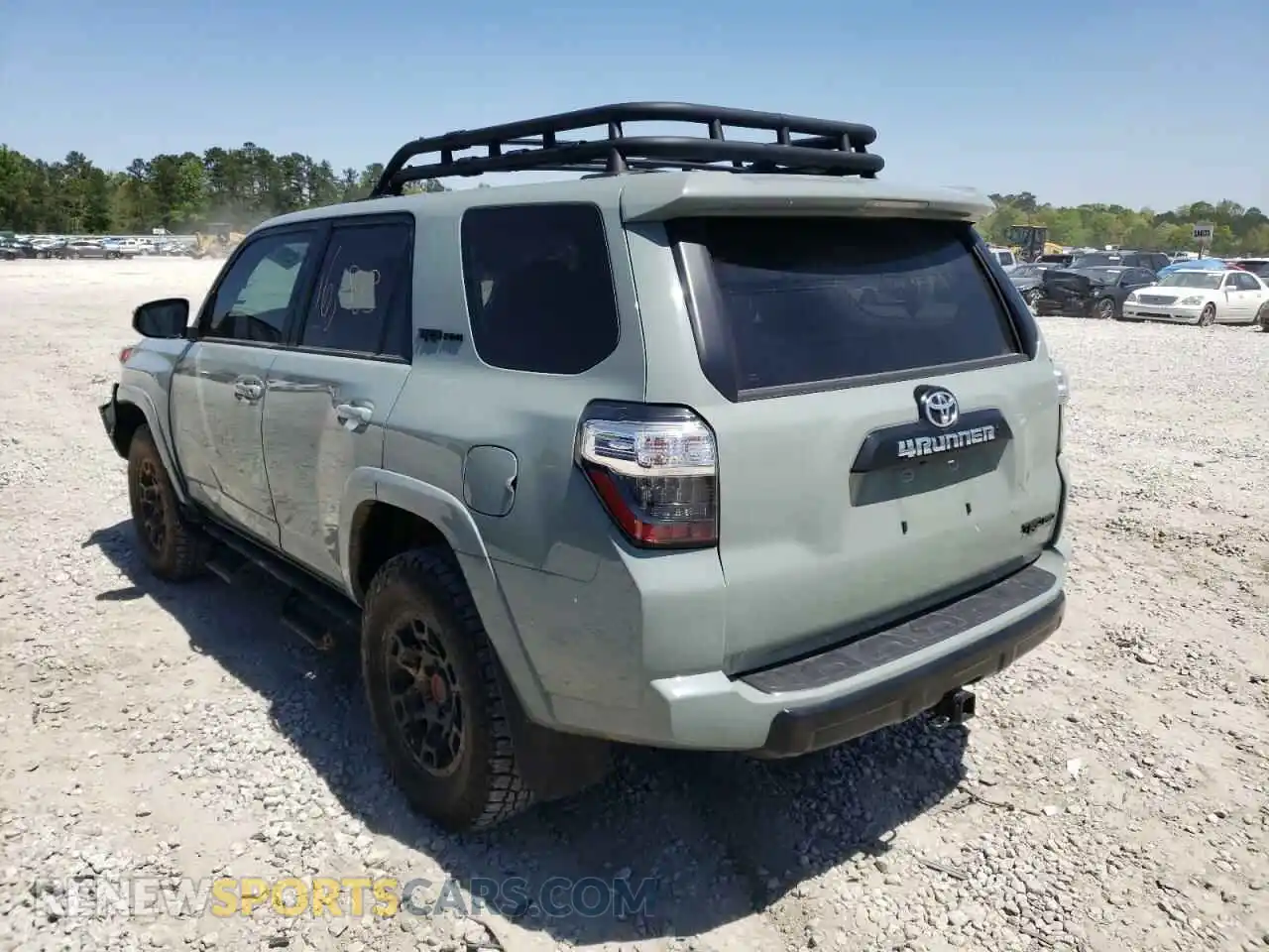 3 Photograph of a damaged car JTELU5JR0M5956448 TOYOTA 4RUNNER 2021