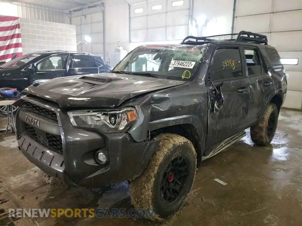 2 Photograph of a damaged car JTELU5JR4M5885562 TOYOTA 4RUNNER 2021