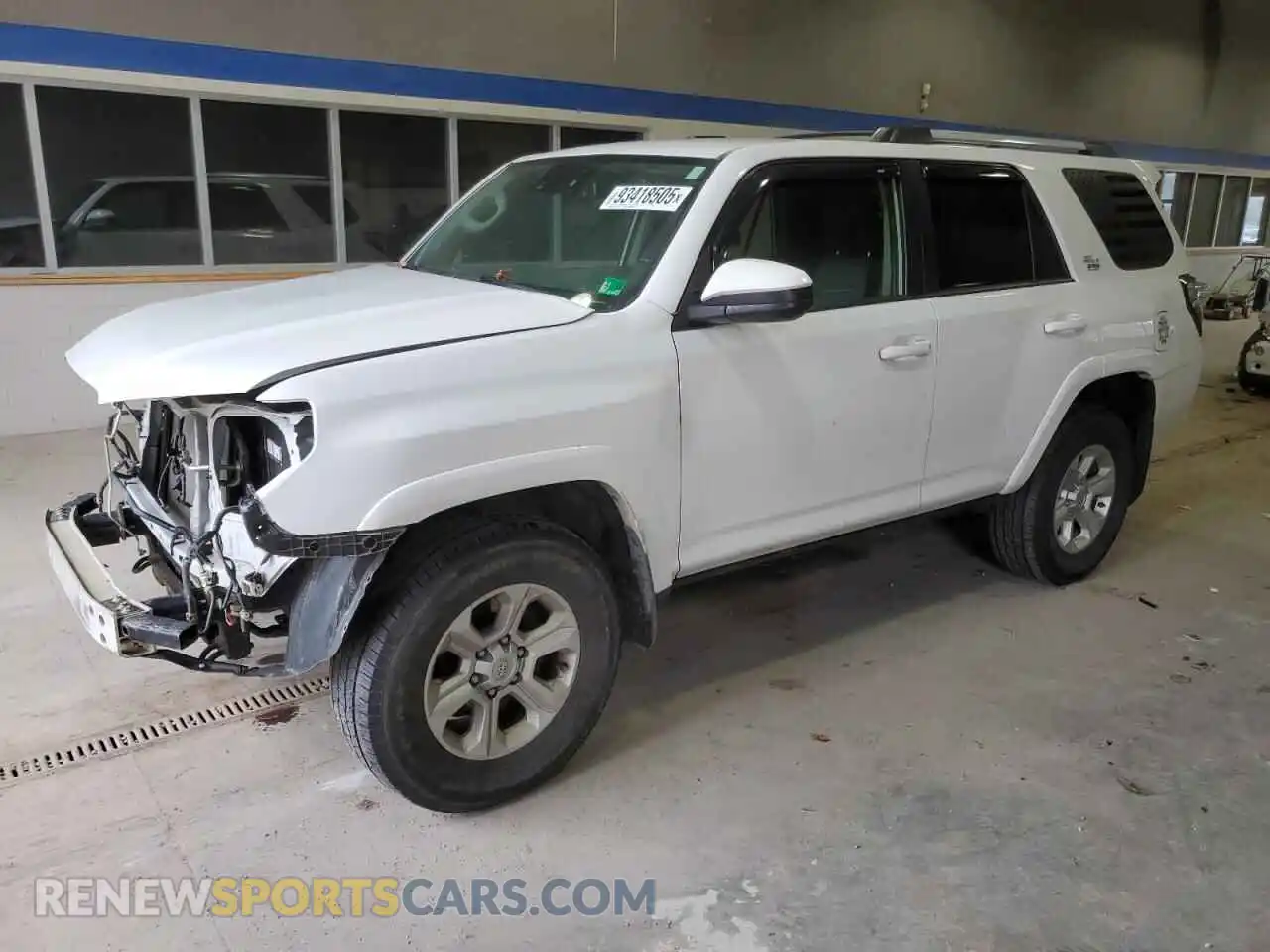 1 Photograph of a damaged car JTEMU5JR0M5842809 TOYOTA 4RUNNER 2021