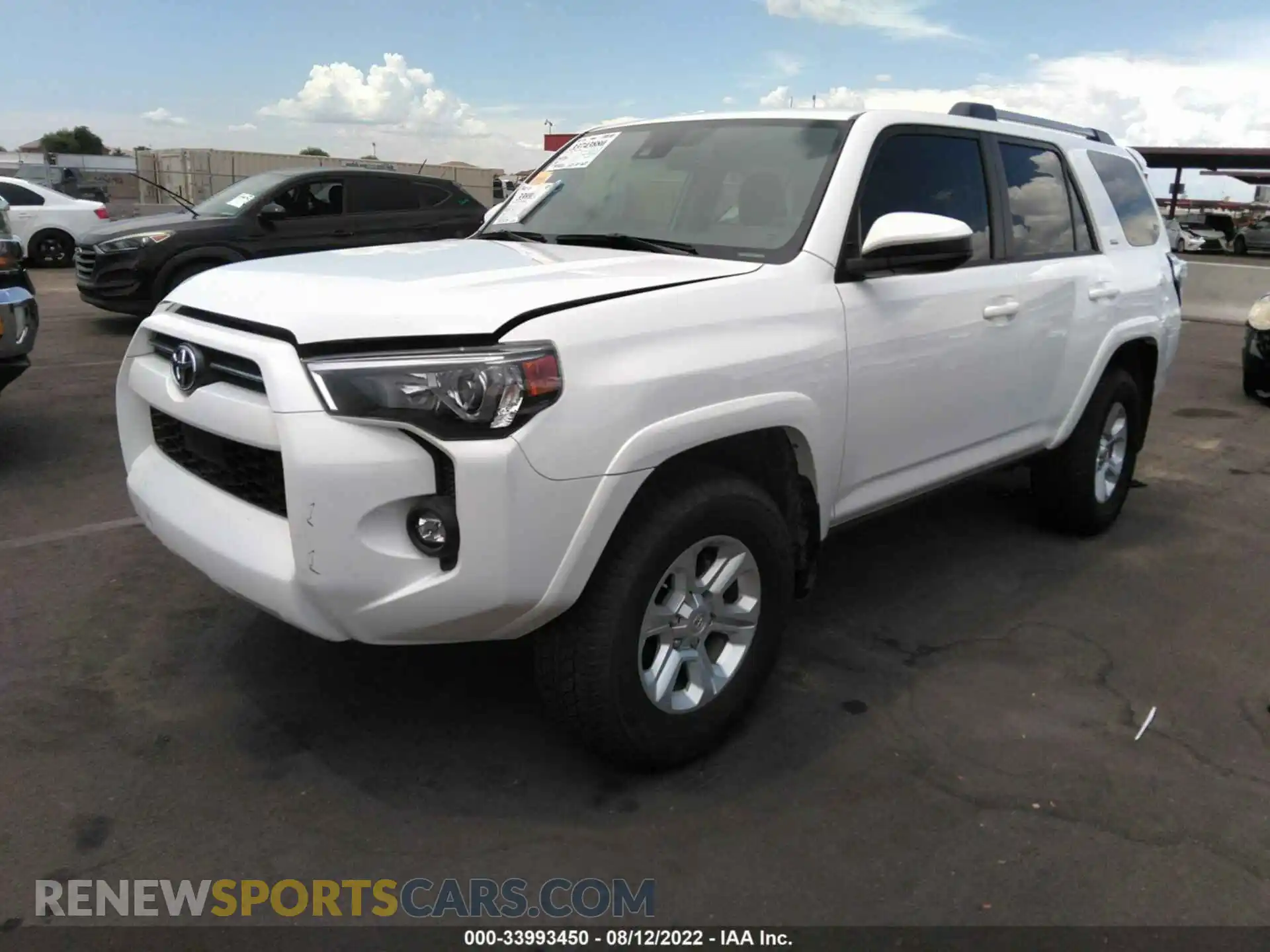 2 Photograph of a damaged car JTEMU5JR0M5872246 TOYOTA 4RUNNER 2021
