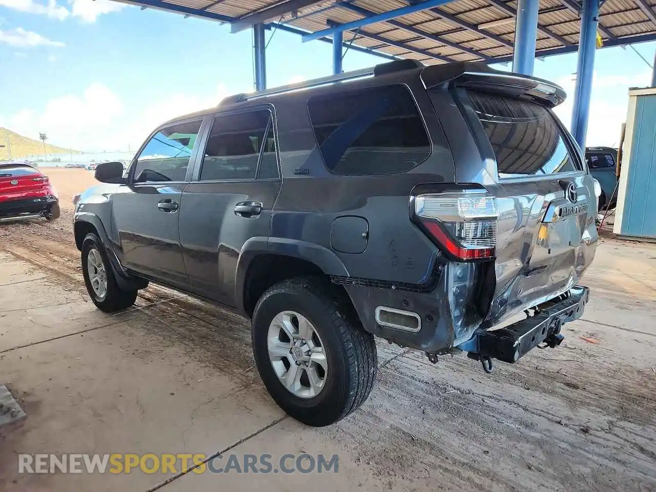 2 Фотография поврежденного автомобиля JTEMU5JR0M5901955 TOYOTA 4RUNNER 2021