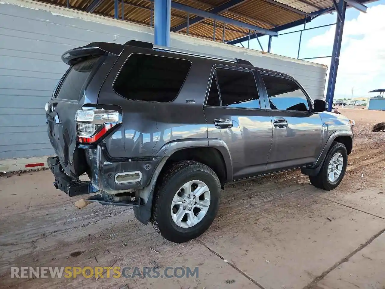 3 Фотография поврежденного автомобиля JTEMU5JR0M5901955 TOYOTA 4RUNNER 2021