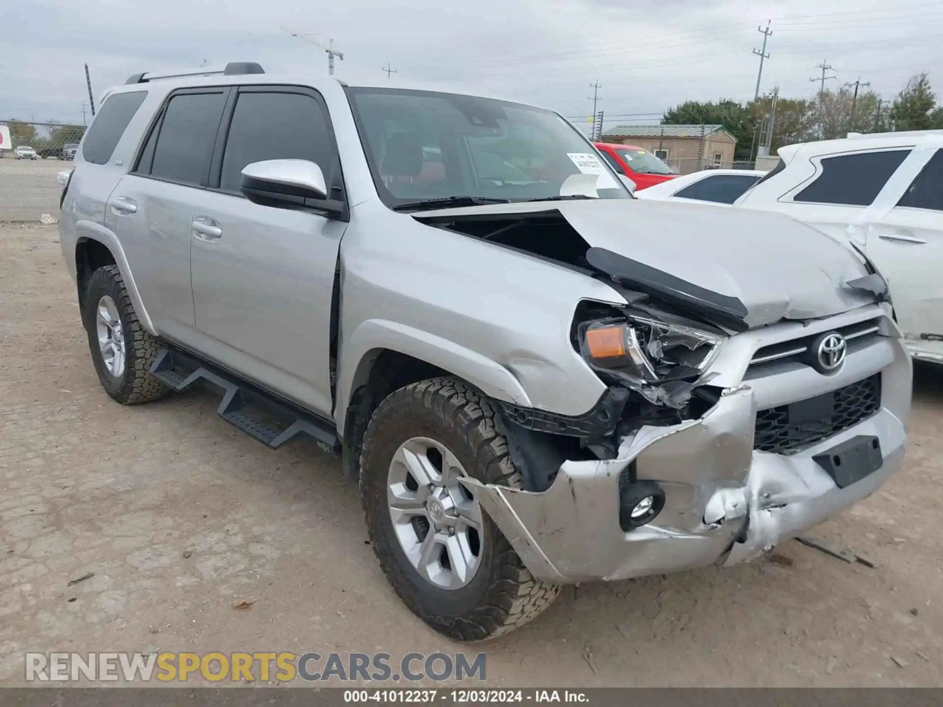 1 Photograph of a damaged car JTEMU5JR1M5948668 TOYOTA 4RUNNER 2021