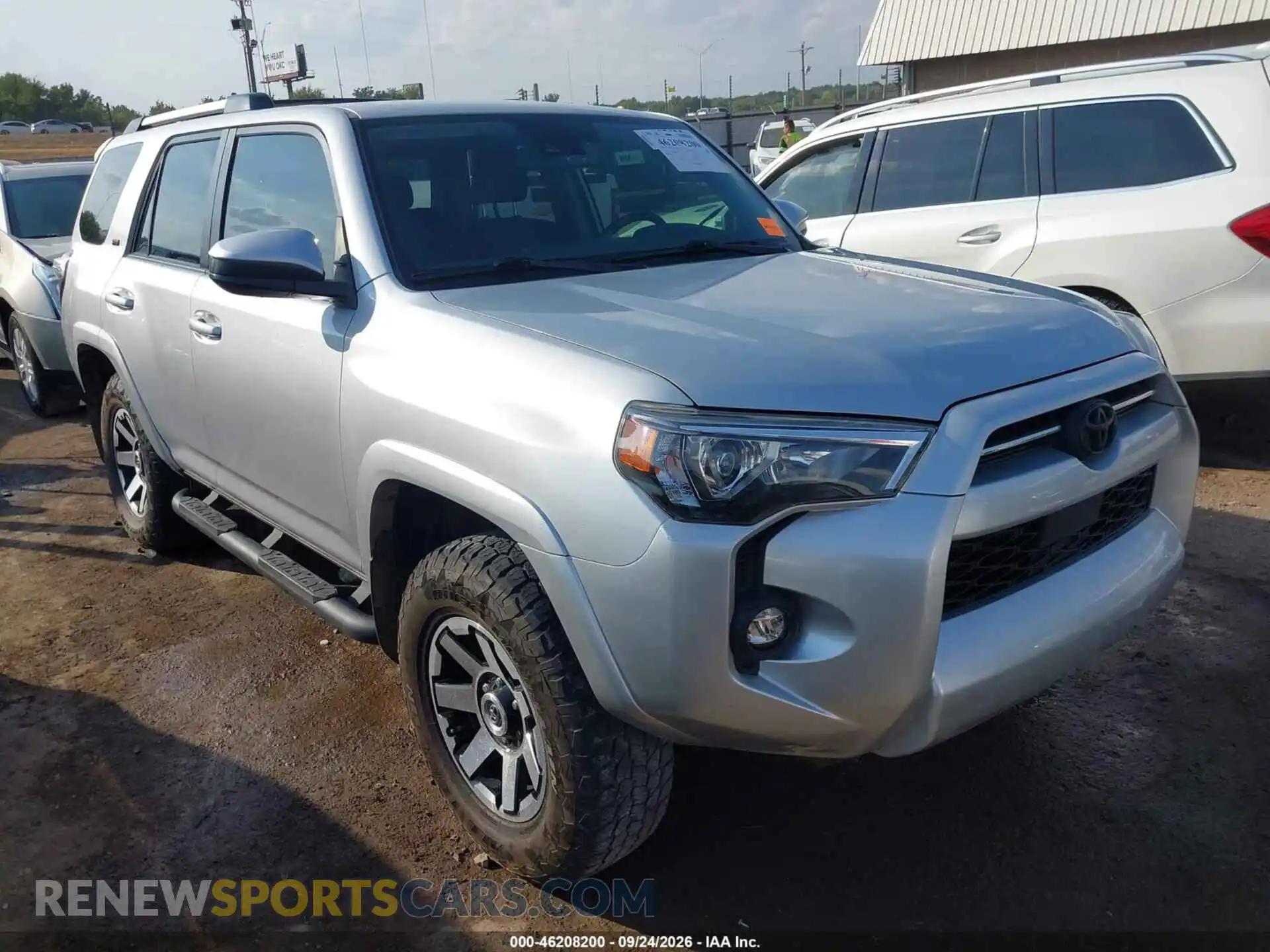 1 Photograph of a damaged car JTEMU5JR2M5858610 TOYOTA 4RUNNER 2021