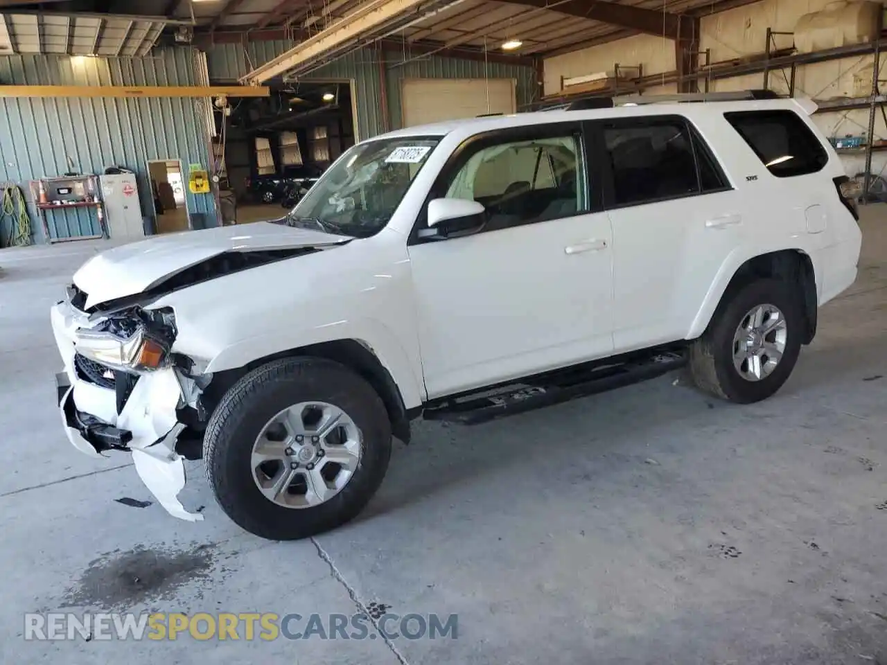 1 Photograph of a damaged car JTEMU5JR2M5878484 TOYOTA 4RUNNER 2021
