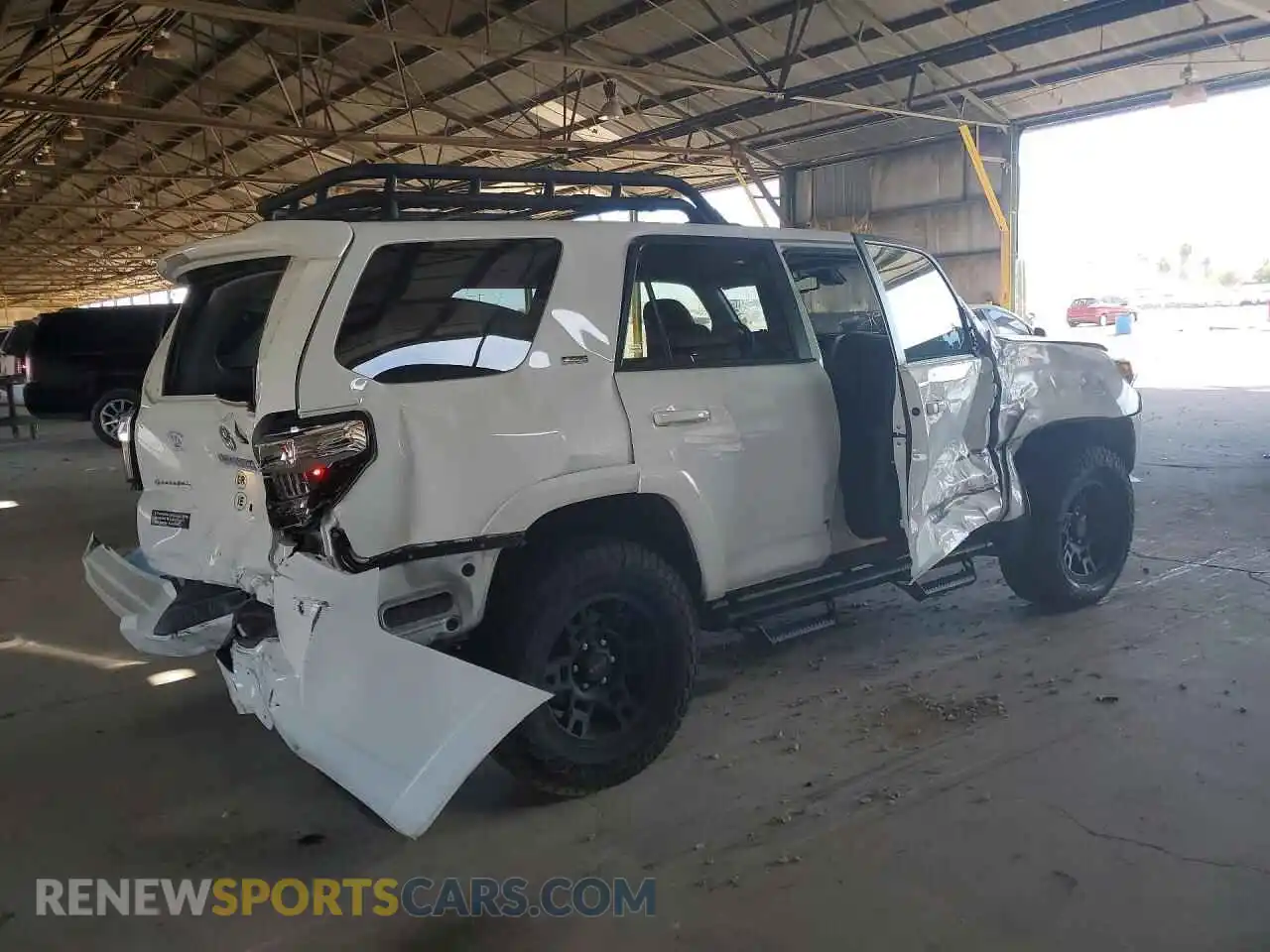 3 fotografías del automóvil dañado JTEMU5JR2M5933001 TOYOTA 4RUNNER 2021