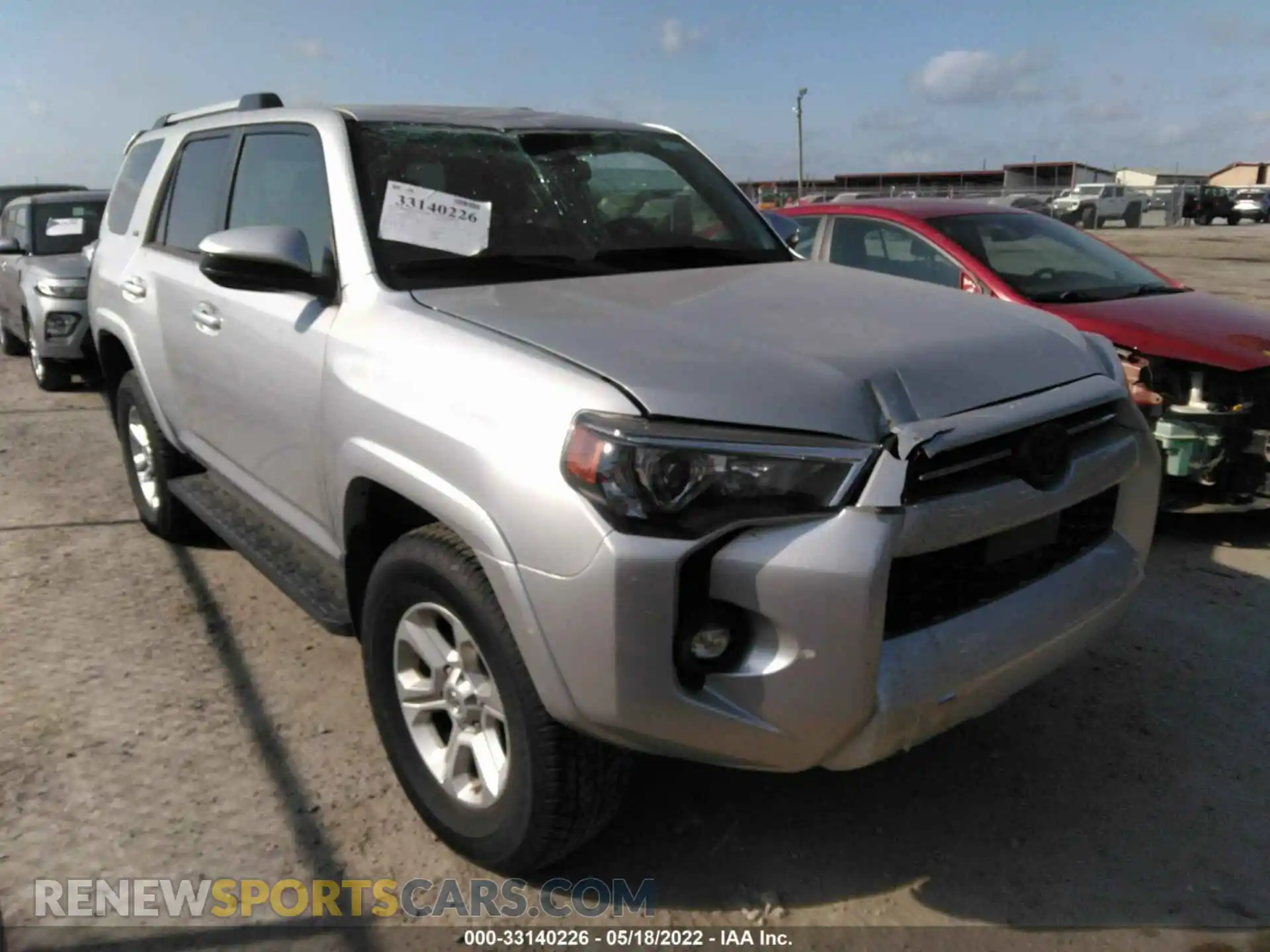 1 Photograph of a damaged car JTEMU5JR2M5937789 TOYOTA 4RUNNER 2021