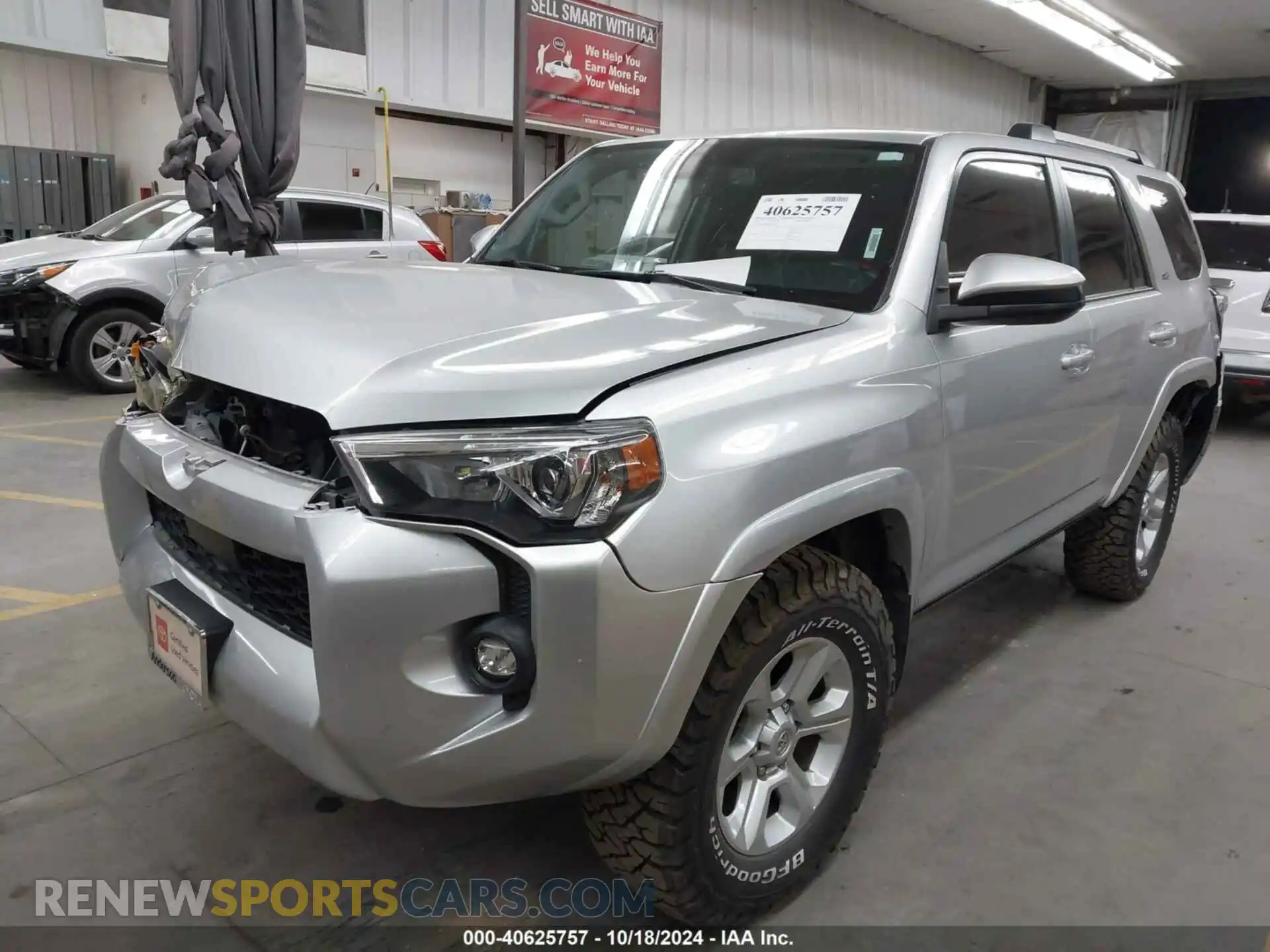 2 fotografías del automóvil dañado JTEMU5JR3M5853867 TOYOTA 4RUNNER 2021