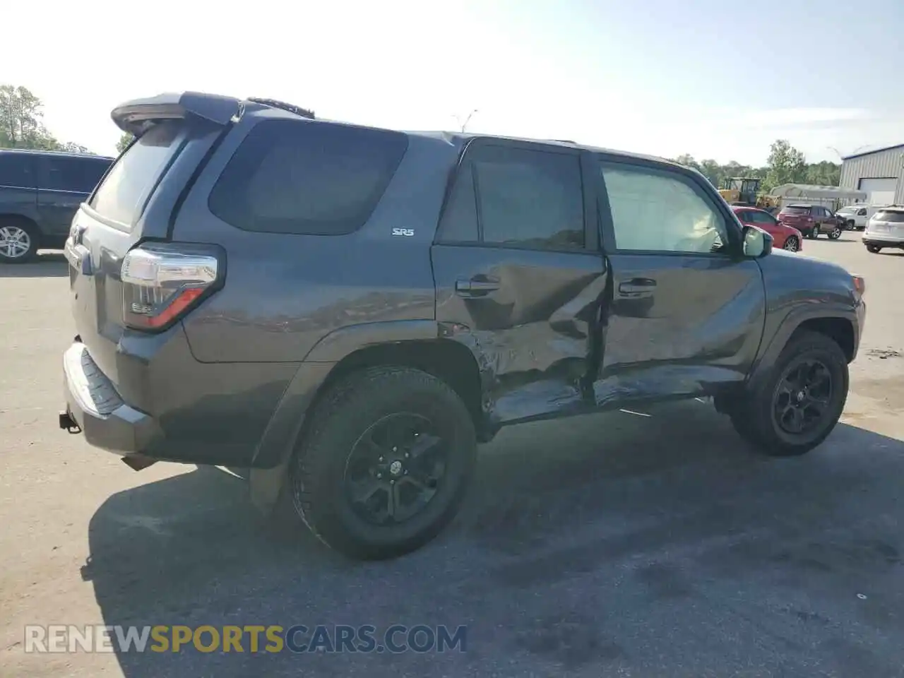 3 Фотография поврежденного автомобиля JTEMU5JR4M5912375 TOYOTA 4RUNNER 2021