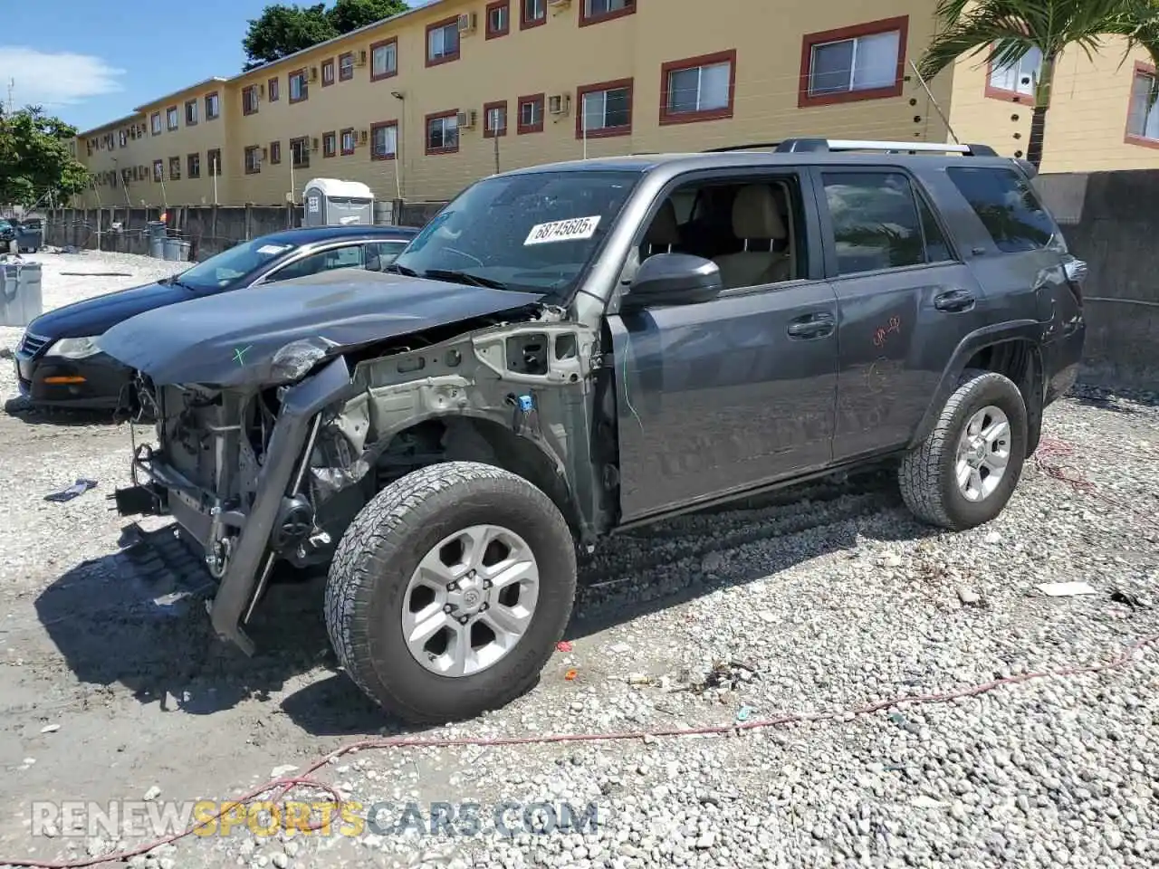 1 Photograph of a damaged car JTEMU5JR4M5970373 TOYOTA 4RUNNER 2021