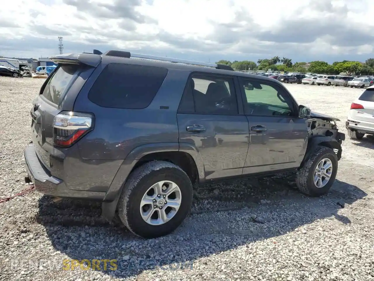 3 Photograph of a damaged car JTEMU5JR4M5970373 TOYOTA 4RUNNER 2021