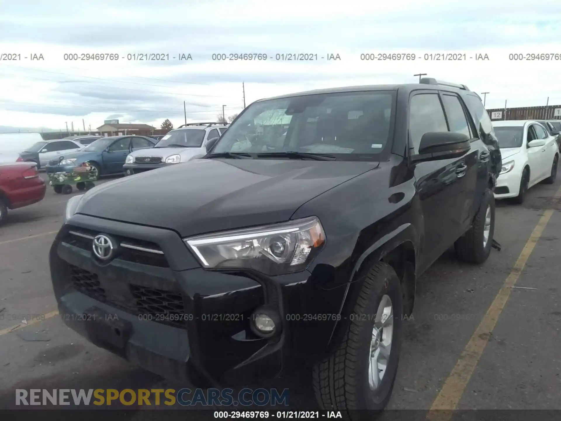 2 Photograph of a damaged car JTEMU5JR5M5864465 TOYOTA 4RUNNER 2021