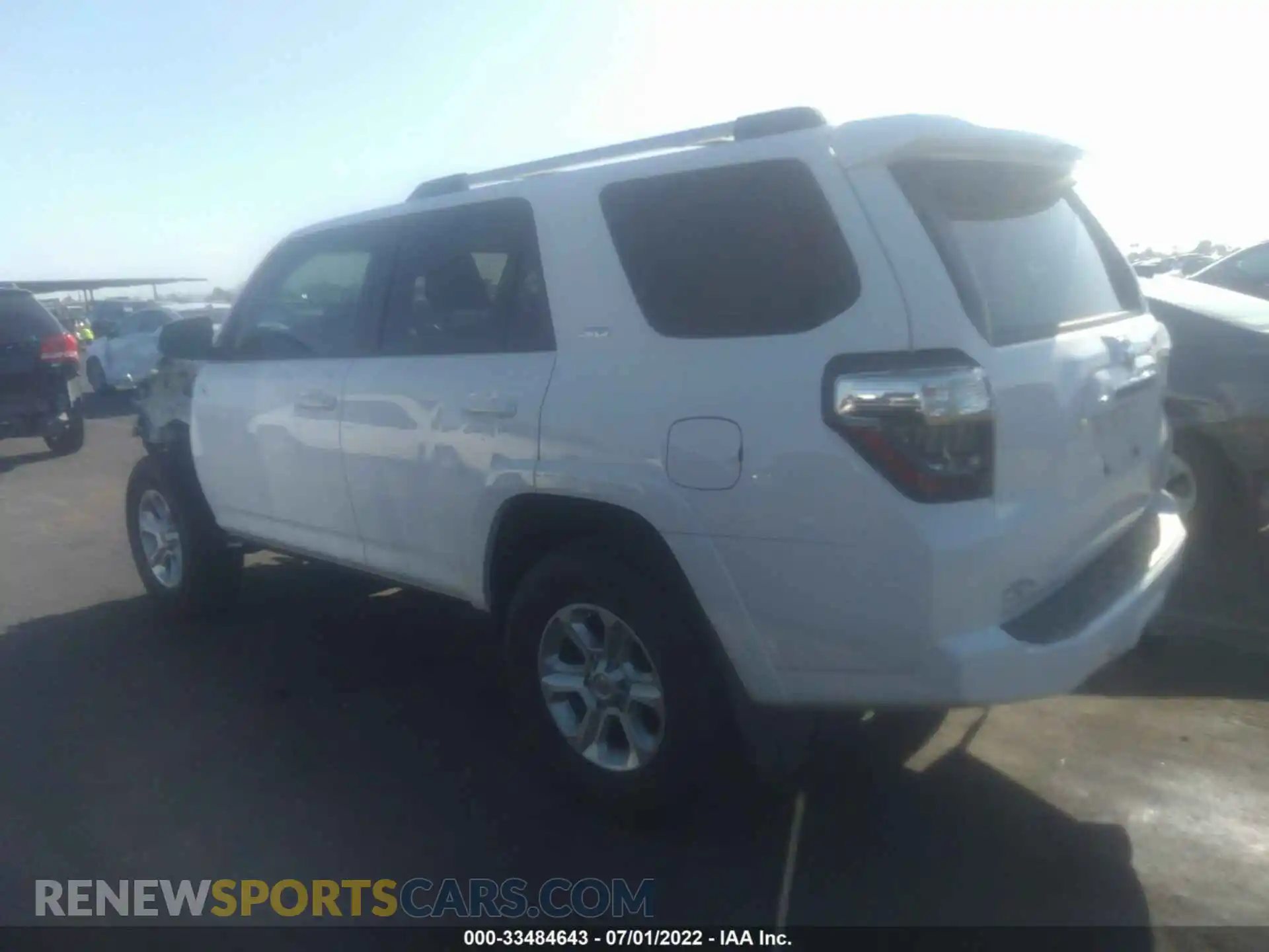 3 Photograph of a damaged car JTEMU5JR5M5897255 TOYOTA 4RUNNER 2021