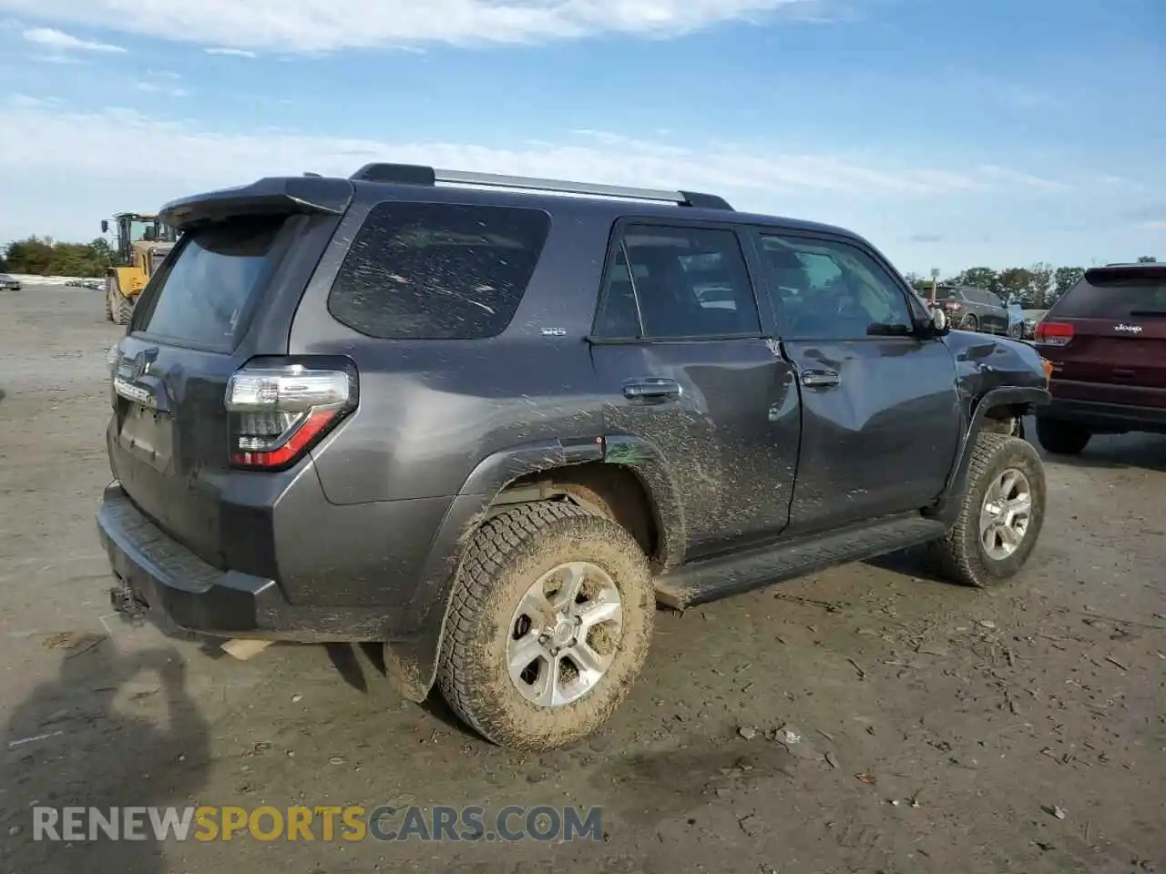 3 Photograph of a damaged car JTEMU5JR5M5909792 TOYOTA 4RUNNER 2021