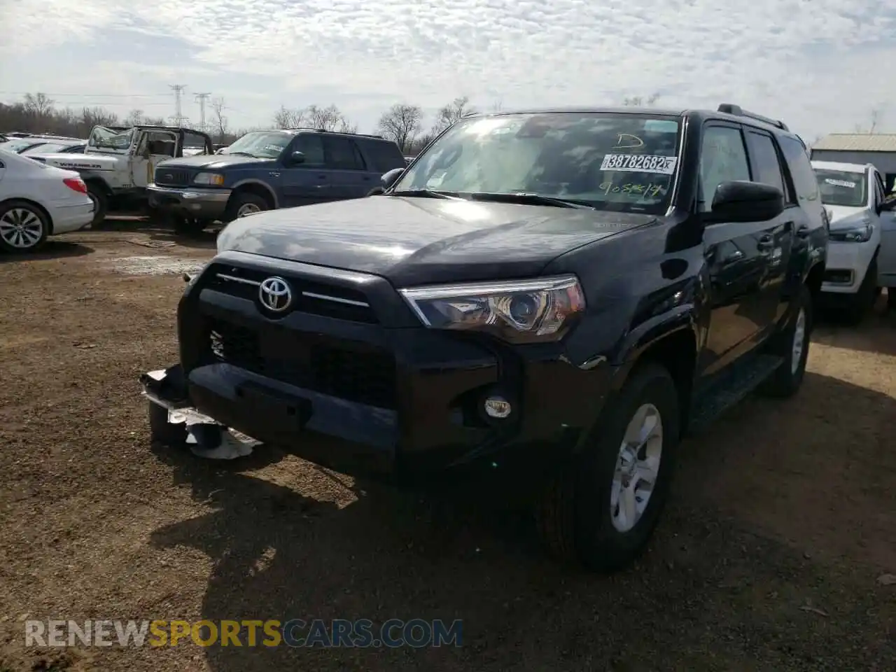 2 Photograph of a damaged car JTEMU5JR6M5908814 TOYOTA 4RUNNER 2021