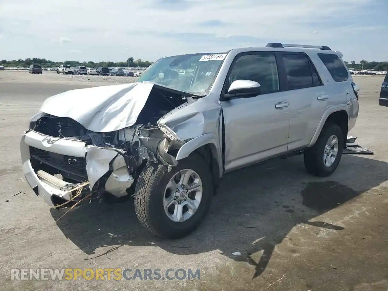 1 Photograph of a damaged car JTEMU5JR7M5875385 TOYOTA 4RUNNER 2021