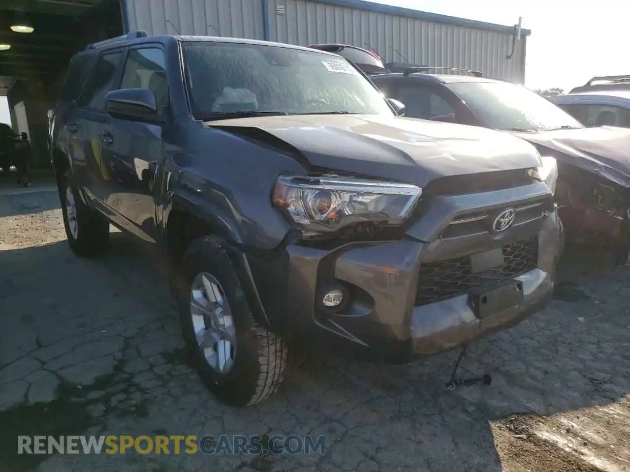 1 Photograph of a damaged car JTEMU5JR7M5955642 TOYOTA 4RUNNER 2021